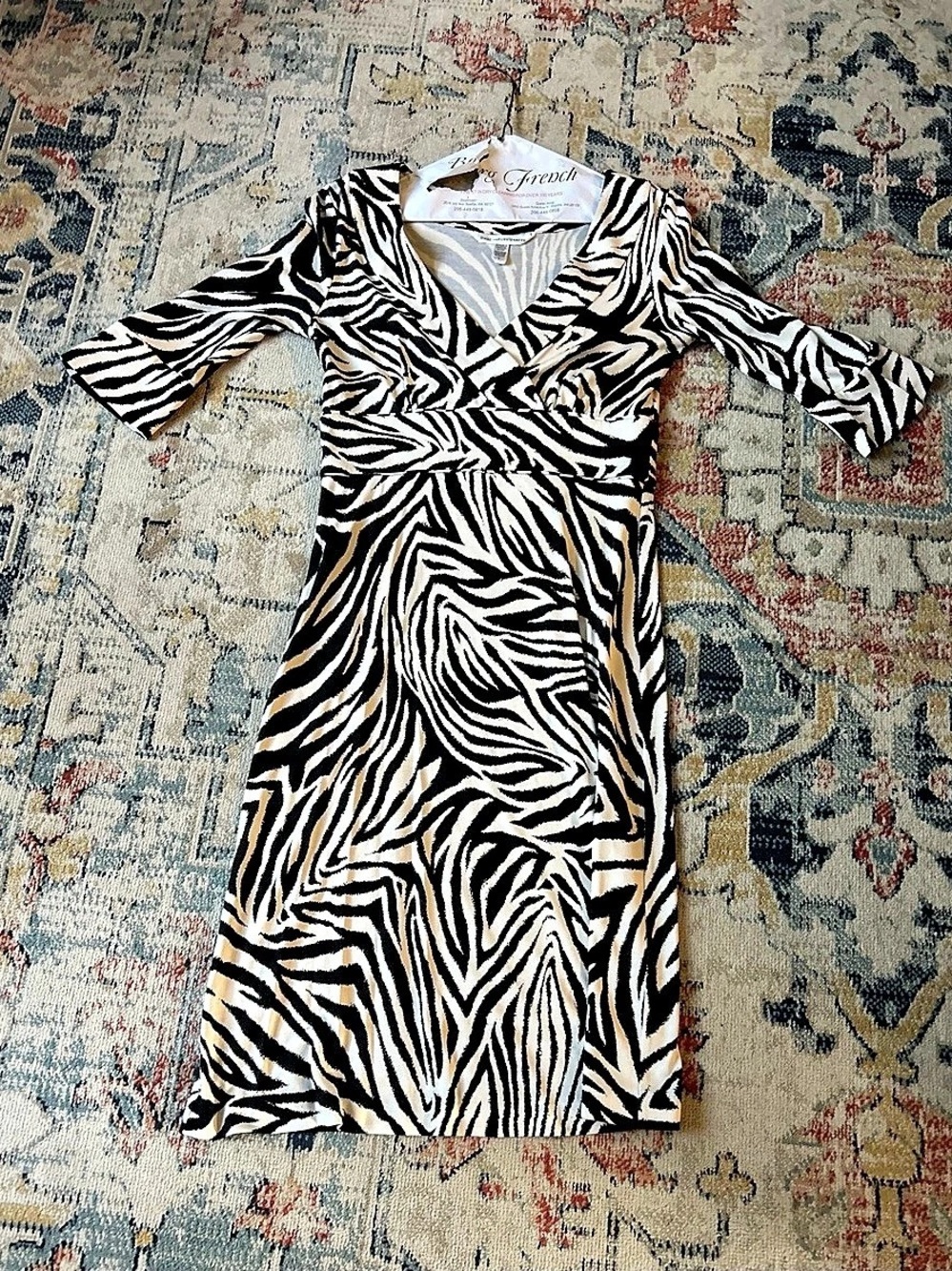 Diane von Furstenberg Zebra Print Wrap Midi Dress Size 6 Like New